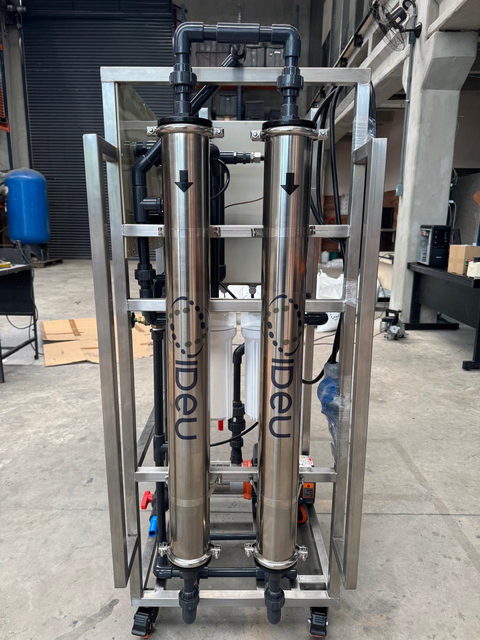 Sistema compacto de osmose reversa 500 litros/h com 300 l/h de permeado